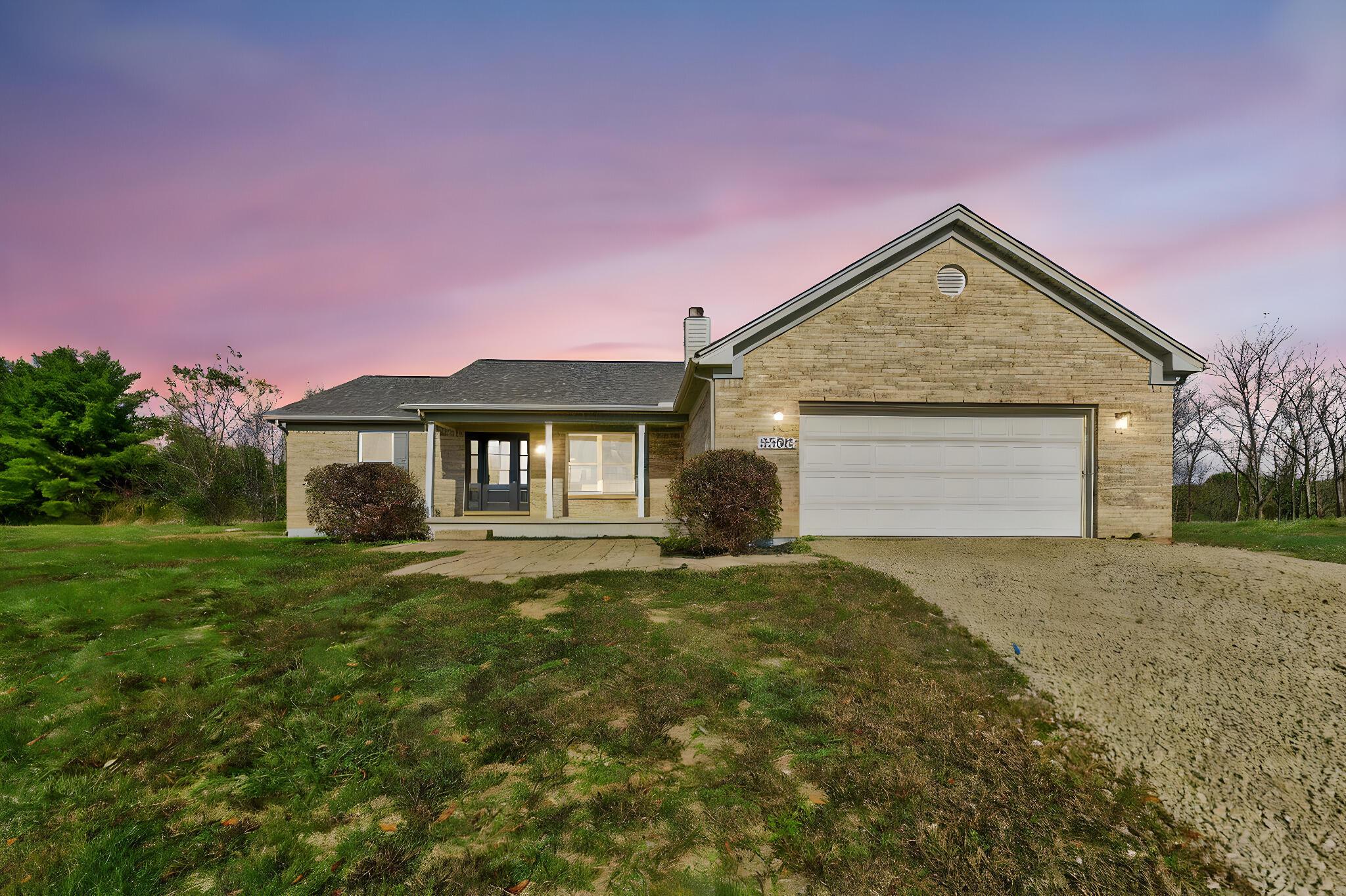 8506 Calland Rd (Exterior)-1 day to dusk
