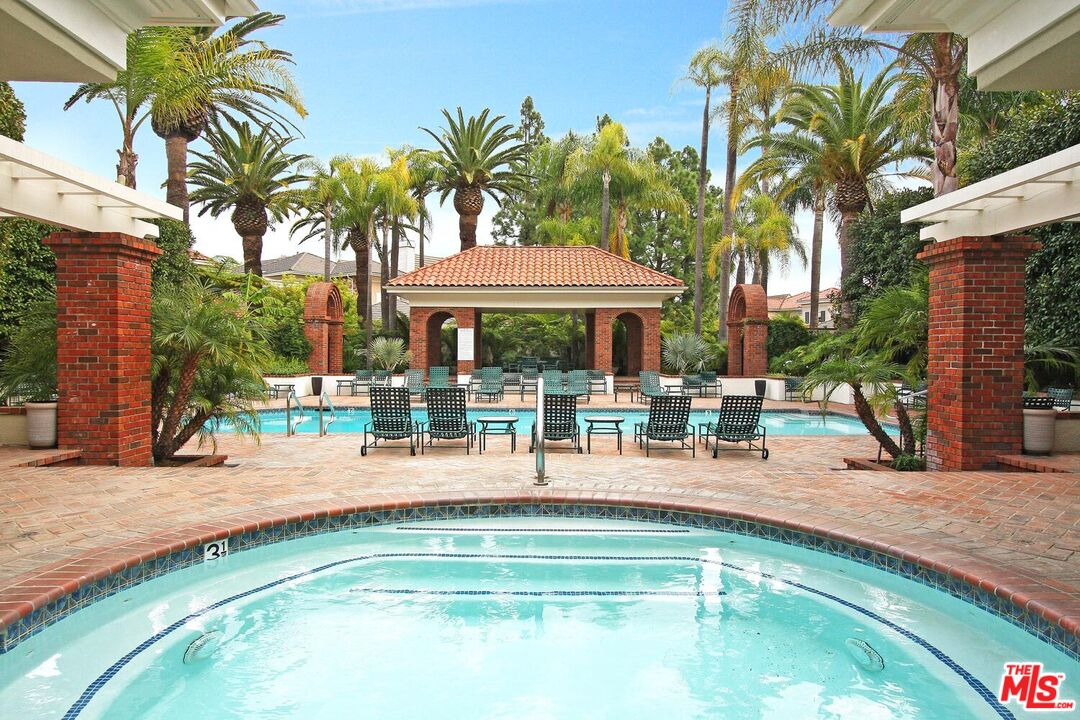 12386 Ridge Circle Los Angeles, CA 90049 - Photo 60 of 65