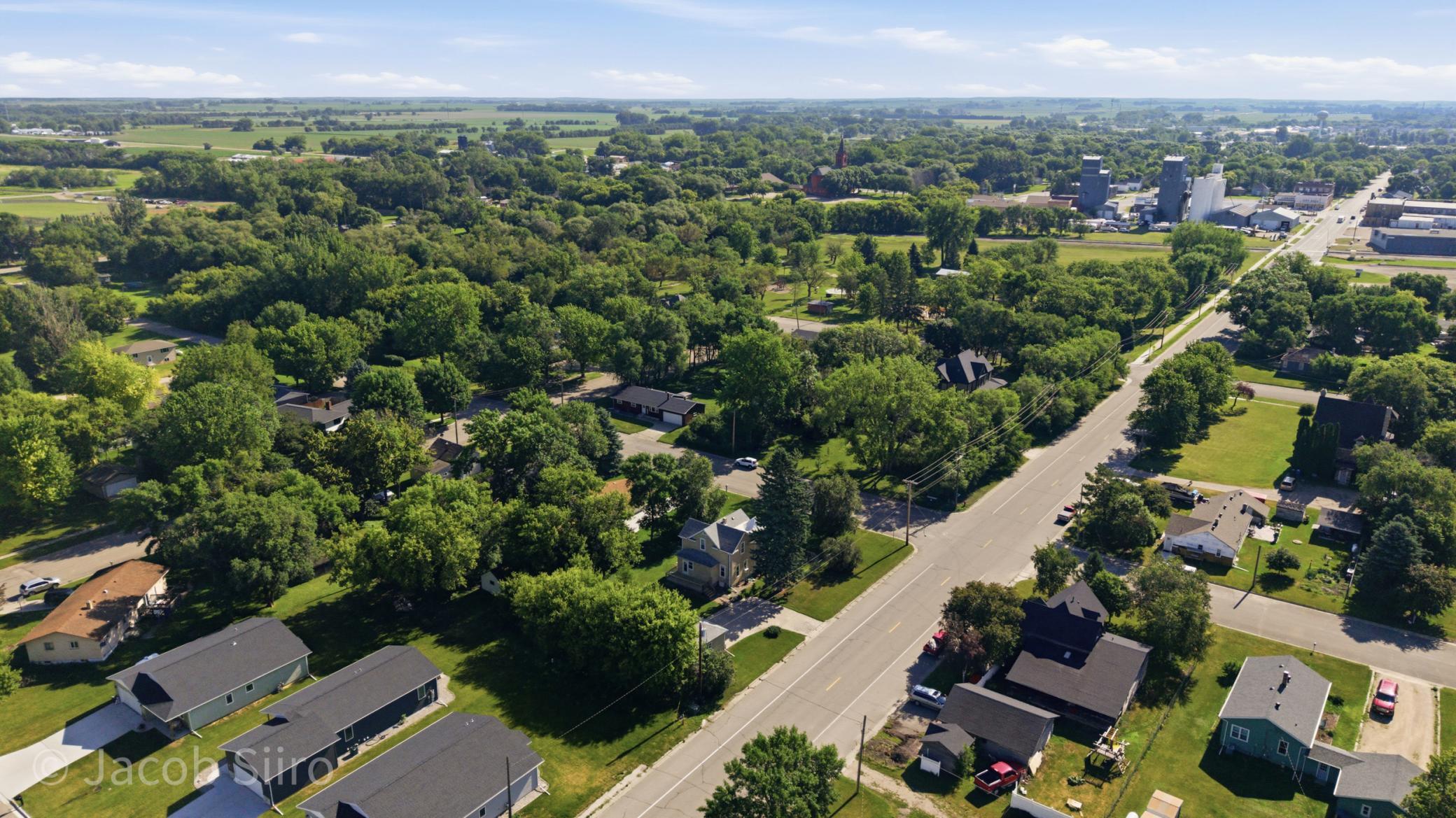 101 5th Street Northwest Barnesville, MN 56514 - Photo 34 of 41