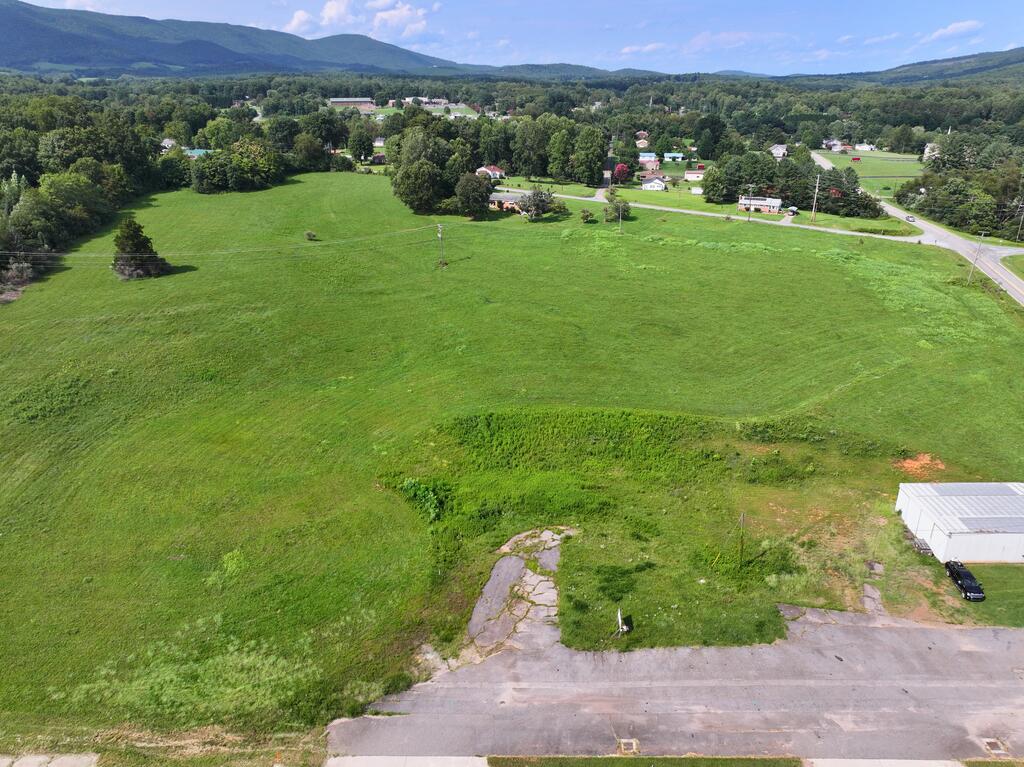 21983 Jeb Stuart Highway Stuart, VA 24171 - Photo 11 of 24 Gallery Image 11