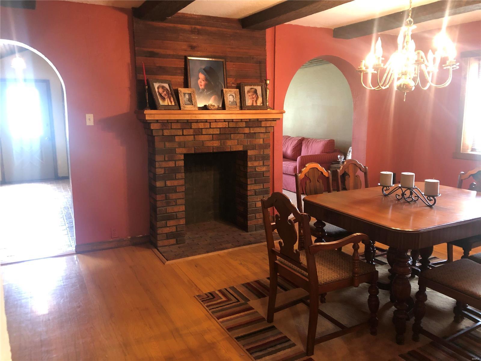 13033 Bowling Alley Road Benton, IL 62812 - Photo 12 of 14 Gallery Image 12