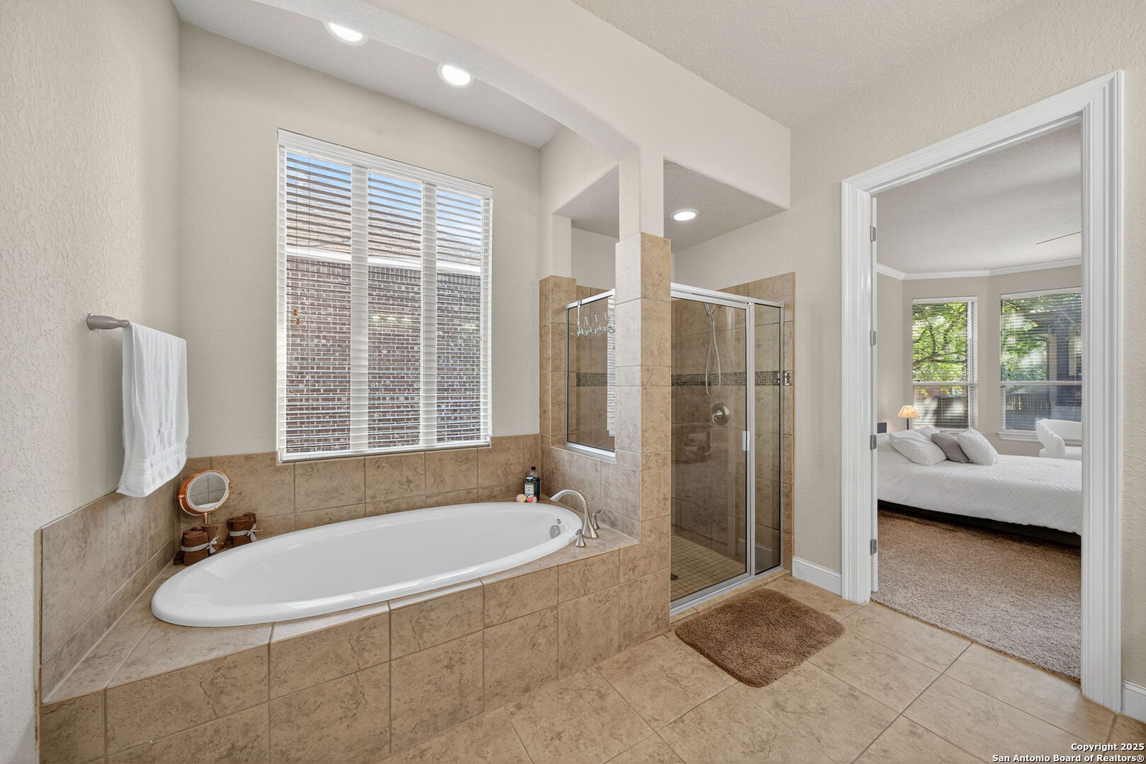 8226 Two Winds San Antonio, TX 78255 - Photo 19 of 31
