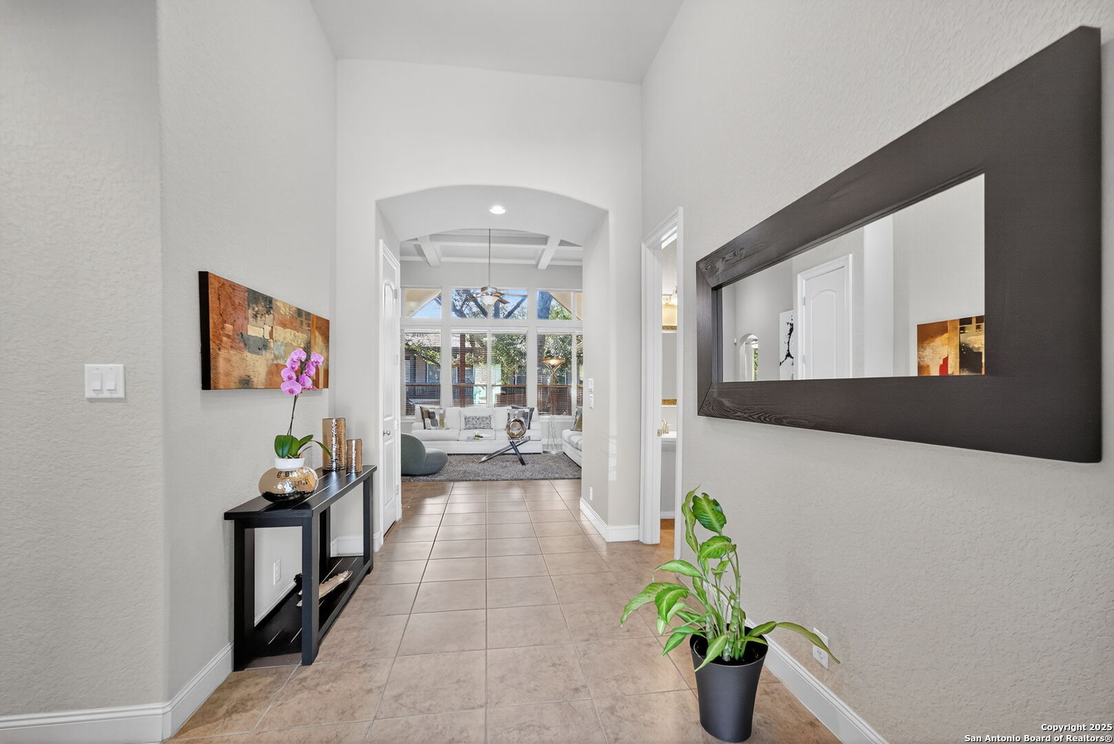 8226 Two Winds San Antonio, TX 78255 - Photo 4 of 31