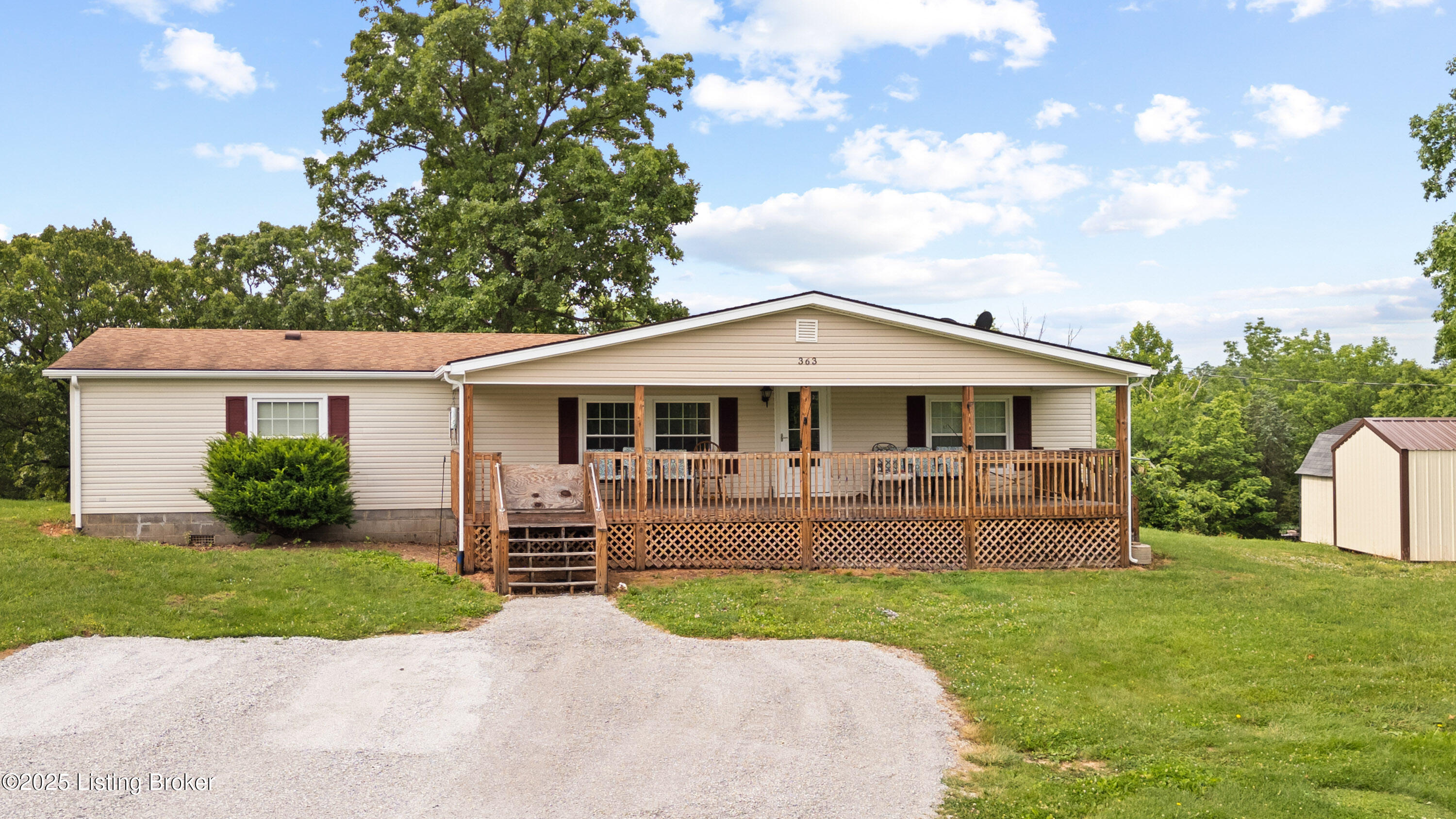 363 Old Ridge Road Shepherdsville, KY 40165 - Photo 1 of 31 003