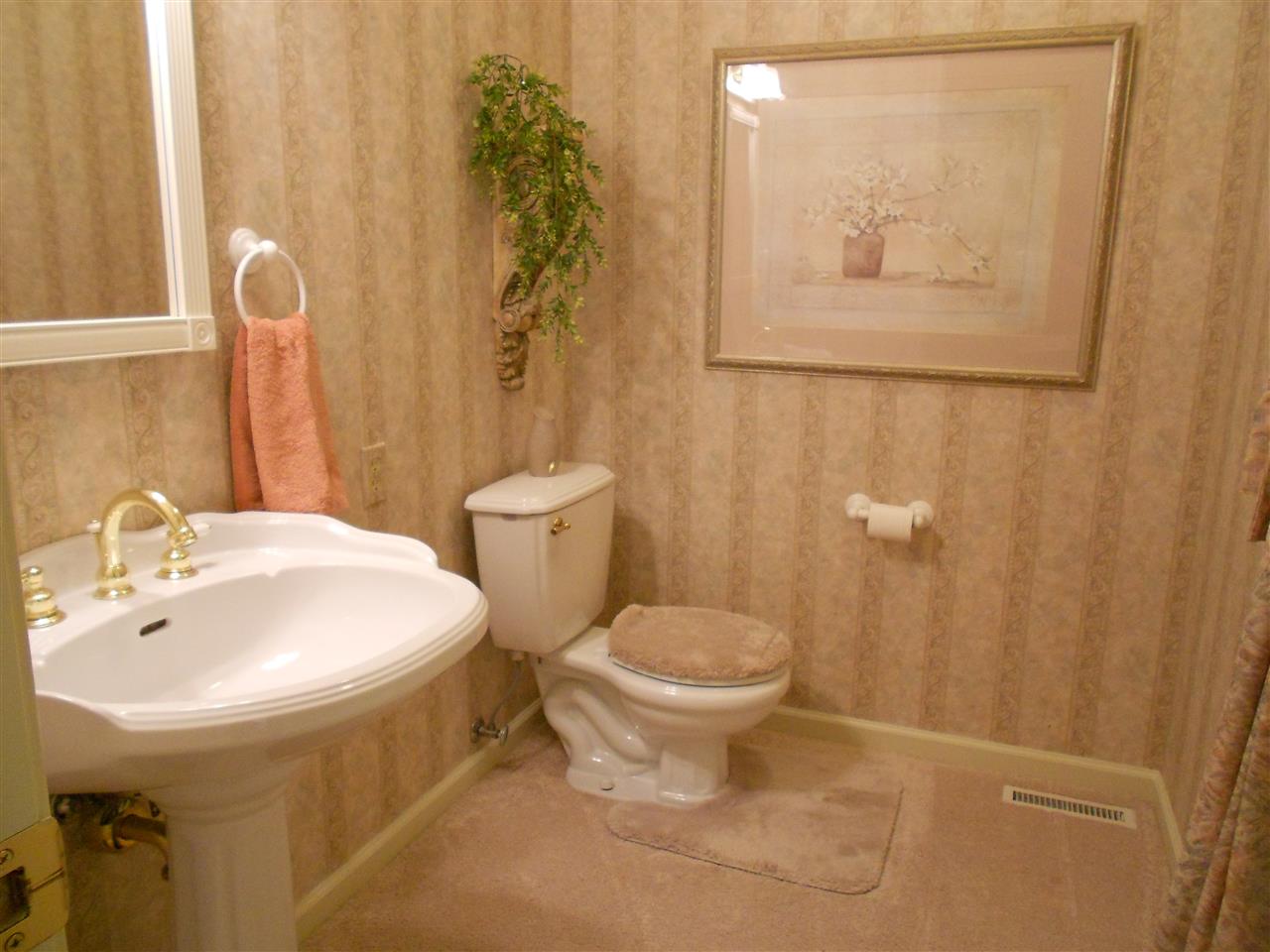 3367 Bridgetown Road Bristol, IN 46507 - Photo 14 of 36 Gallery Image 14