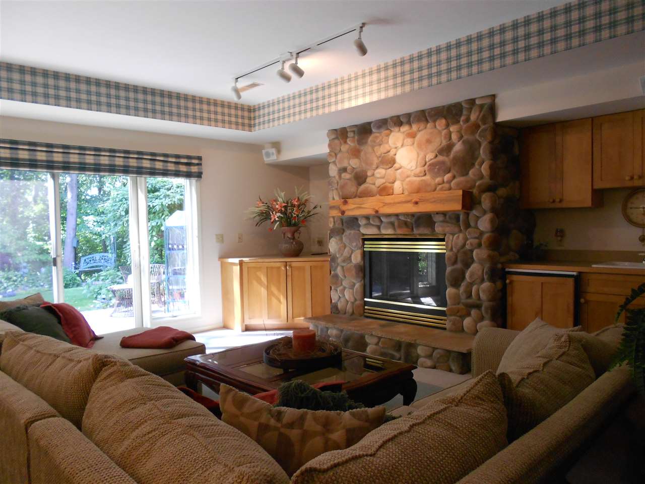 3367 Bridgetown Road Bristol, IN 46507 - Photo 24 of 36 Gallery Image 24