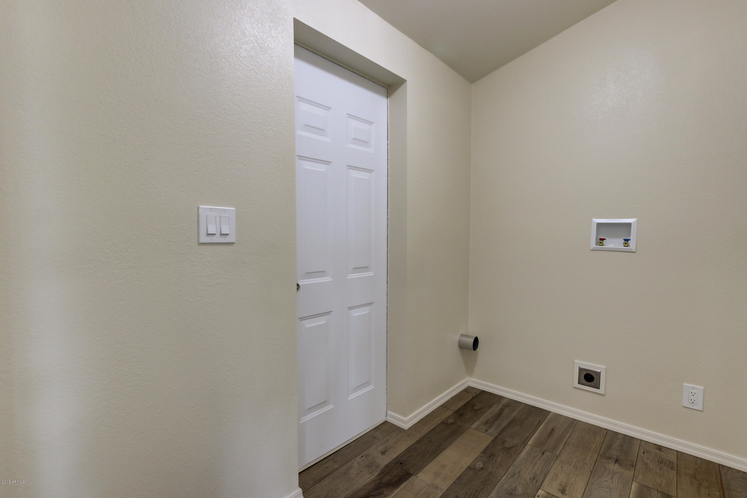 1574 South Starr Road Apache Junction, AZ 85119 - Photo 26 of 32 1574 S Starr Rd-38