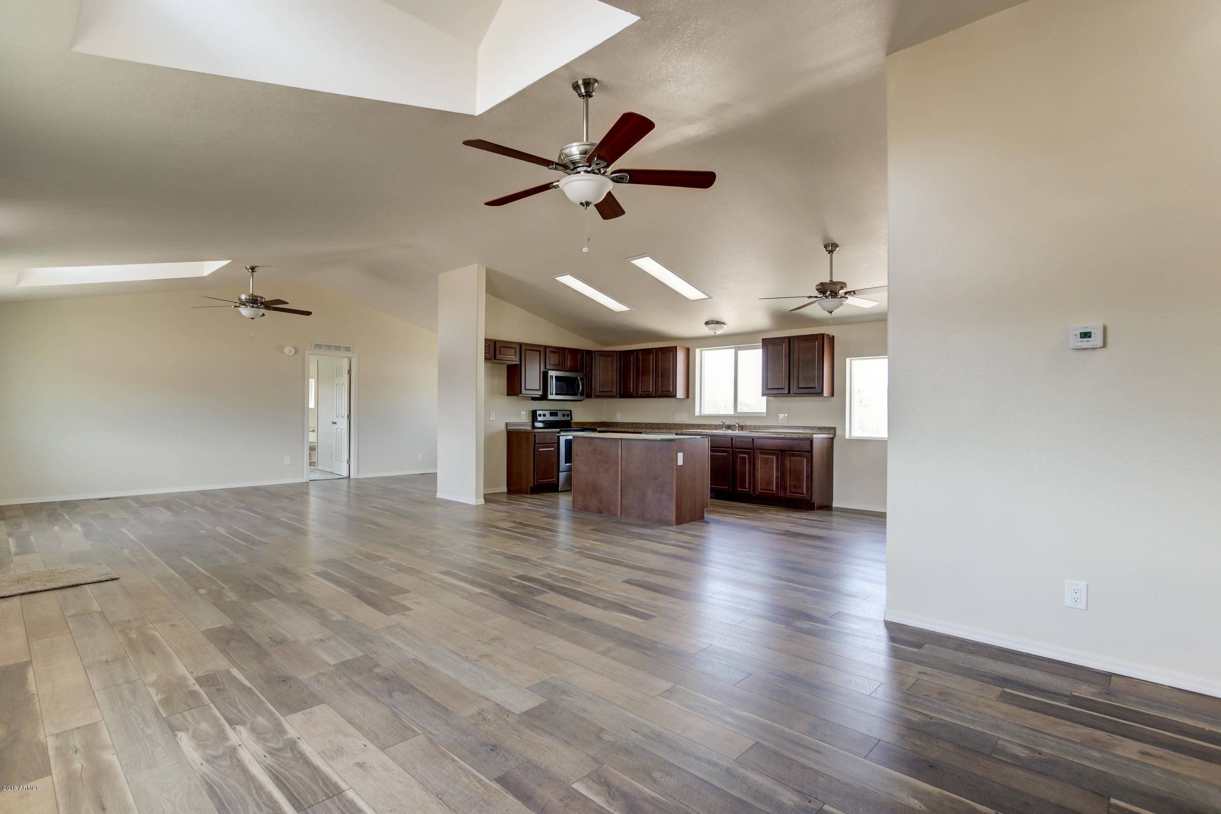 1574 South Starr Road Apache Junction, AZ 85119 - Photo 7 of 32 1574 S Starr Rd-16
