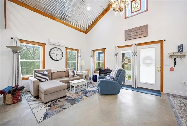 $249,900 | 57 Shadow Lane, Linn Valley, KS 66040