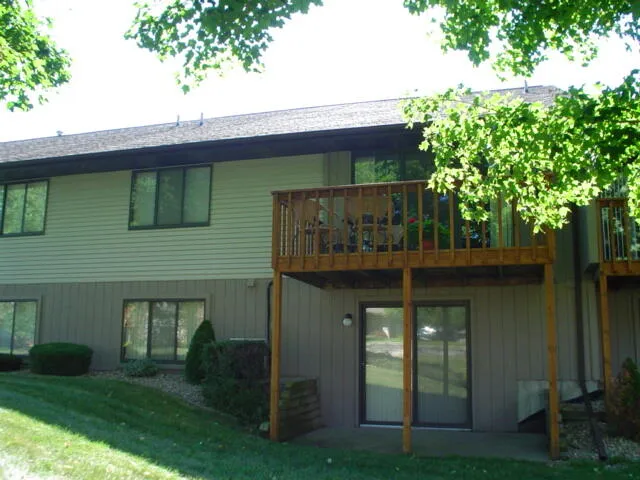 $269,900 | 115 South Zeeland Parkway, Unit 115, Zeeland, MI 49464