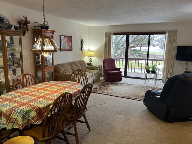 $269,900 | 115 South Zeeland Parkway, Unit 115, Zeeland, MI 49464