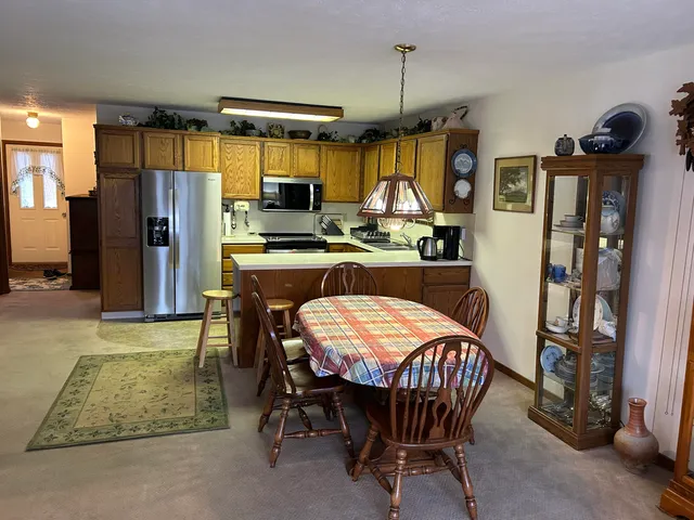$269,900 | 115 South Zeeland Parkway, Unit 115, Zeeland, MI 49464