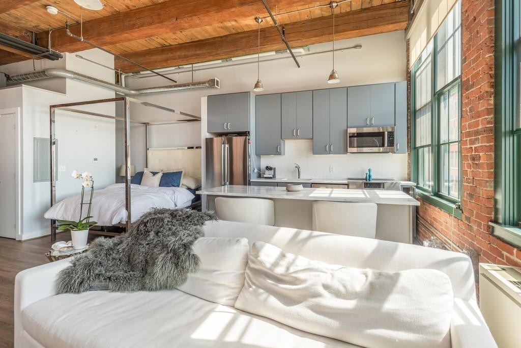 63 Melcher Street, Unit 309 Boston, MA 02210 - Photo 4 of 7