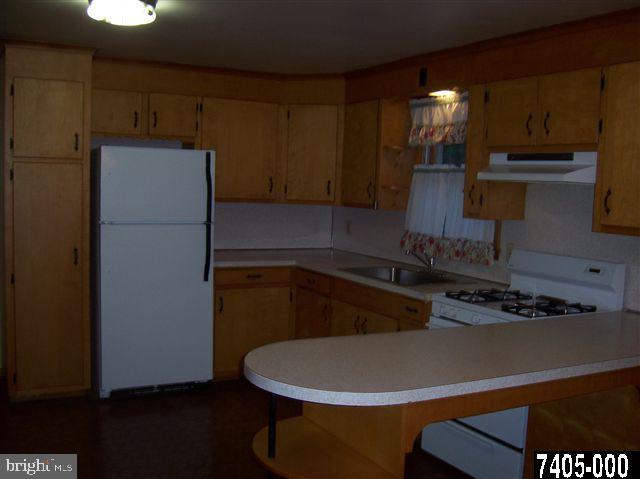 3265 Grandview Road Hanover, PA 17331 - Photo 9 of 23 Gallery Image 9