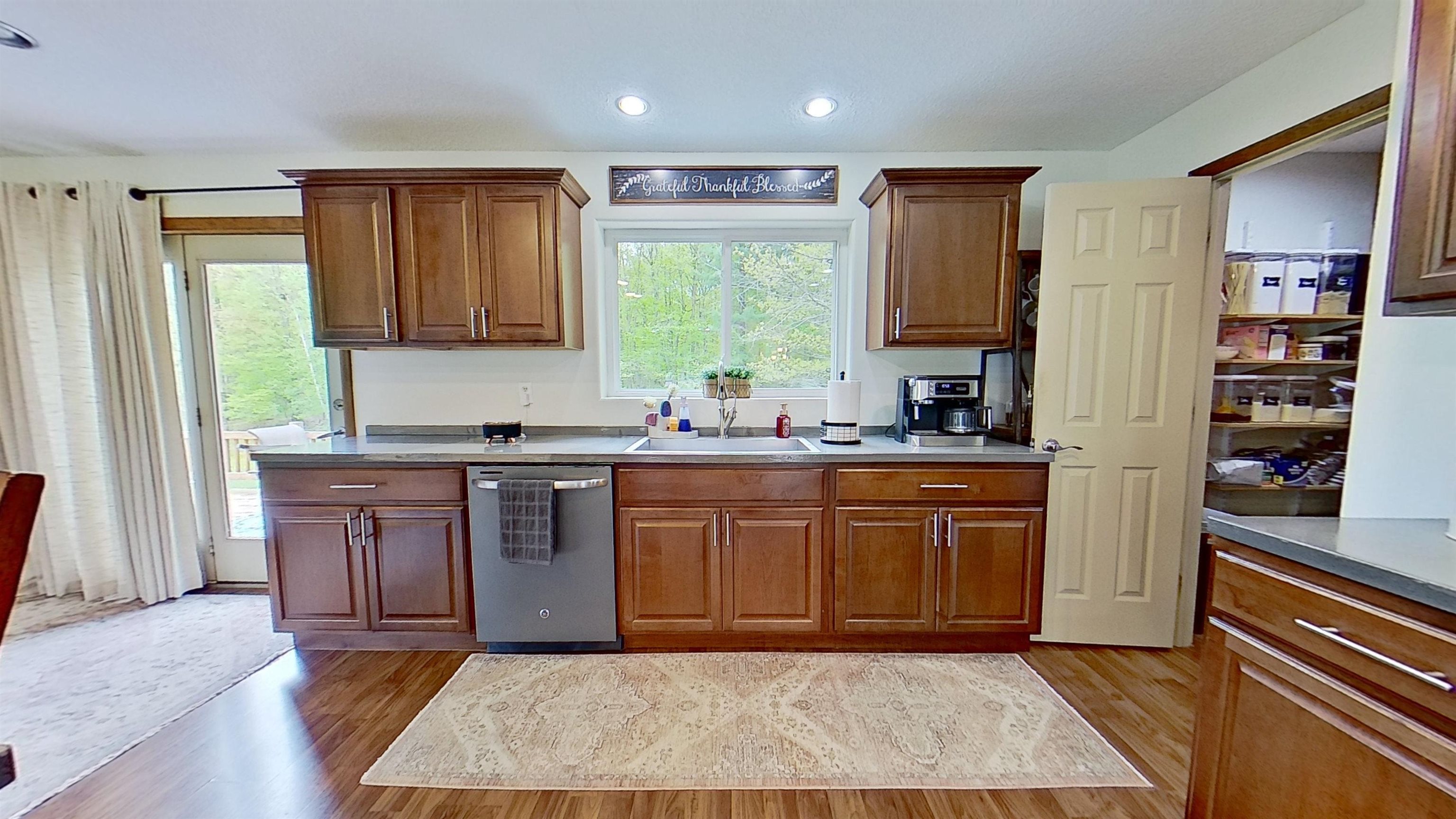 7150 Edgar Road Vestaburg, MI 48891 - Photo 13 of 80 1922141-679a0149-09c5-4f3d-a756-5dc9d580e5d4.JPG