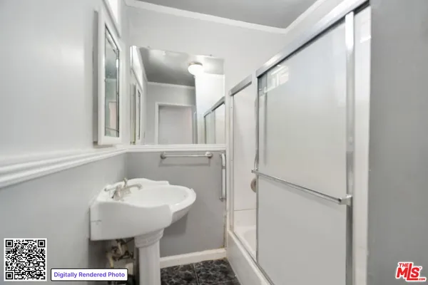 $849,000 | 5417 South Mullen Avenue, Los Angeles, CA 90043