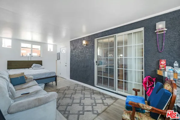 $849,000 | 5417 South Mullen Avenue, Los Angeles, CA 90043
