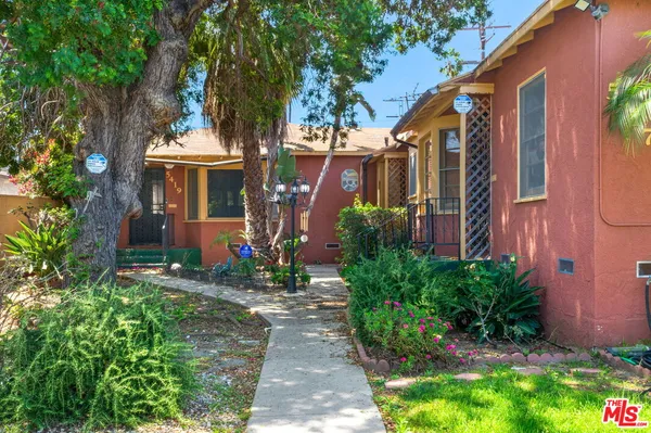 $849,000 | 5417 South Mullen Avenue, Los Angeles, CA 90043