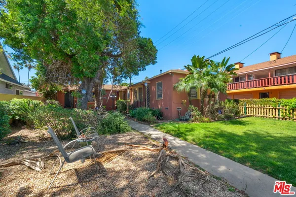 $849,000 | 5417 South Mullen Avenue, Los Angeles, CA 90043