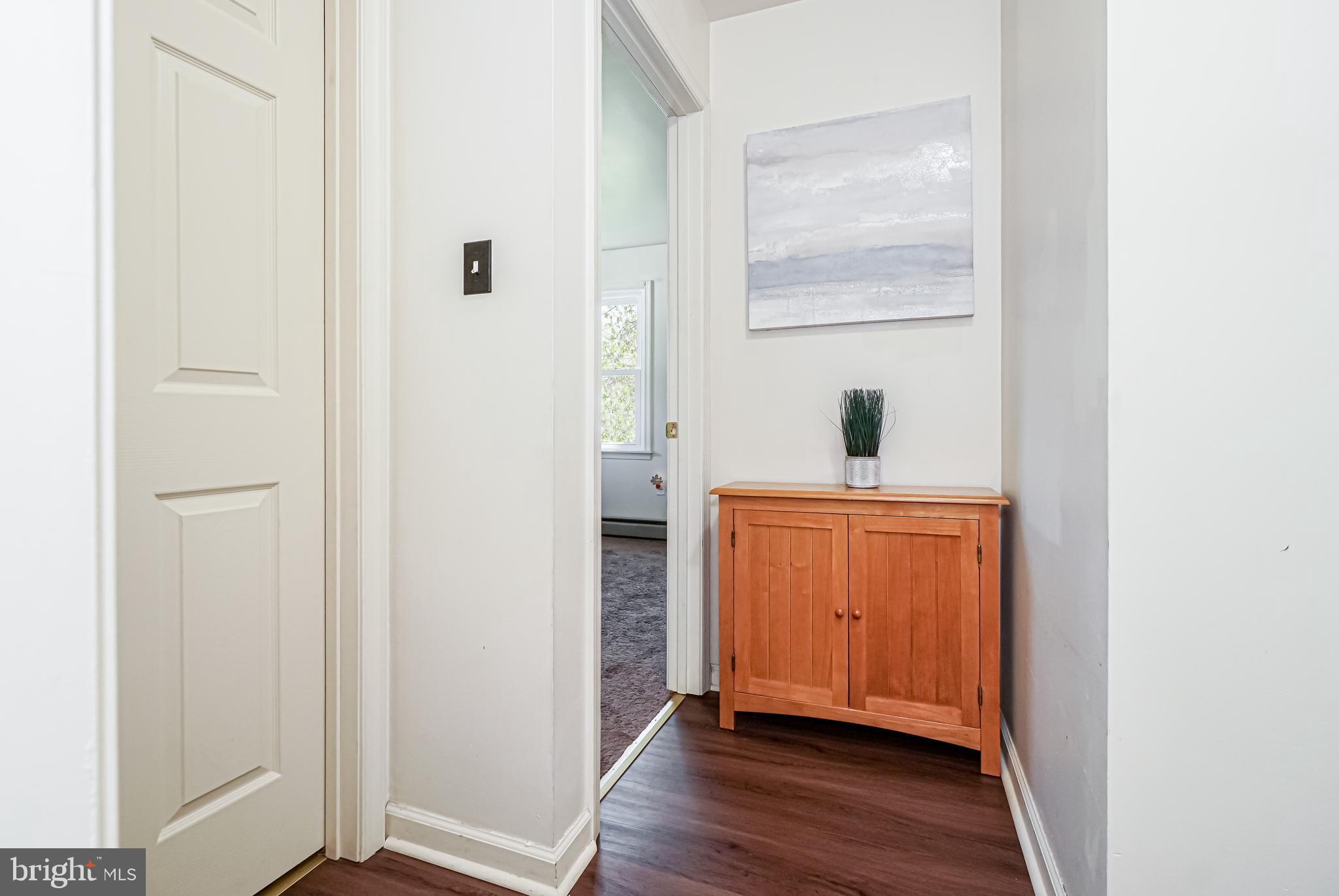 139 Milestone Road Elkton, MD 21921 - Photo 12 of 23 Hallway to upper level bedrooms