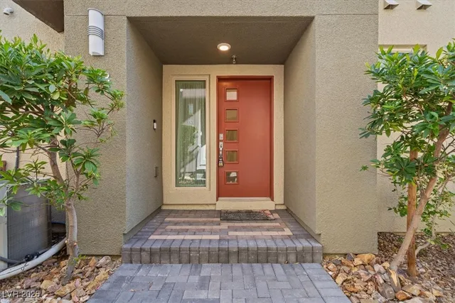 $2,550 | 11303 Kraft Mountain Avenue, Unit 103, Las Vegas, NV 89135