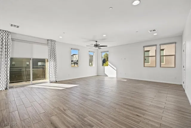 $2,550 | 11303 Kraft Mountain Avenue, Unit 103, Las Vegas, NV 89135