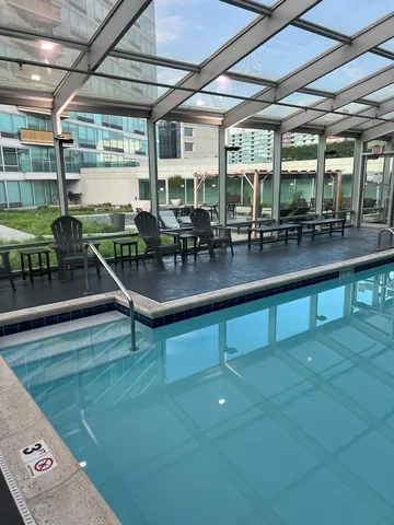 $299,000 | 1720 Maple Avenue, Unit 1170, Evanston, IL 60201