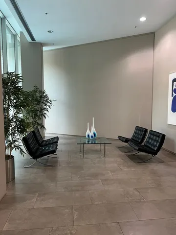 $299,000 | 1720 Maple Avenue, Unit 1170, Evanston, IL 60201