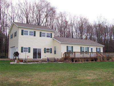 45150 Shore Drive Decatur, MI 49045 - Photo 1 of 17 Primary Photo