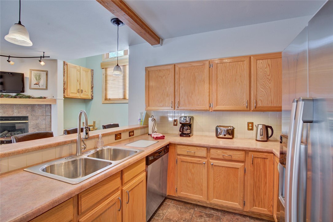 600 4 O Clock Road, Unit A12 Breckenridge, CO 80424 - Photo 13 of 35 Gallery Image 13