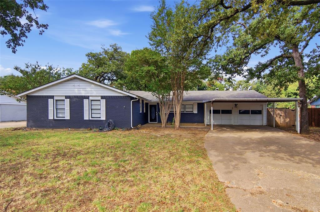 1704 Robin Road Pantego, TX 76013 - Photo 1 of 33 Gallery Image 1