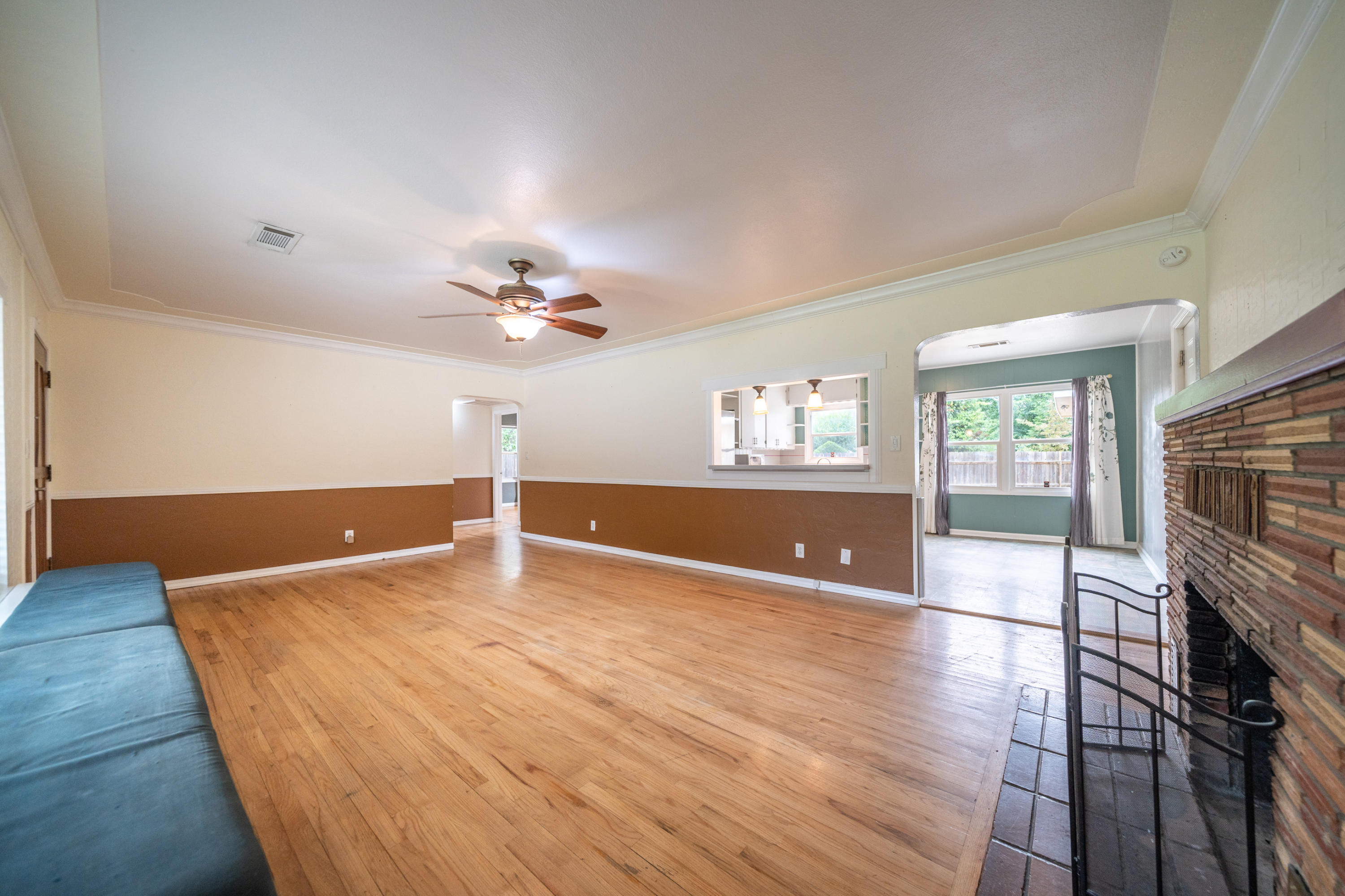 5286 East Bonnyview Road Redding, CA 96001 - Photo 15 of 65 5286 East Bonnyview Rd-15