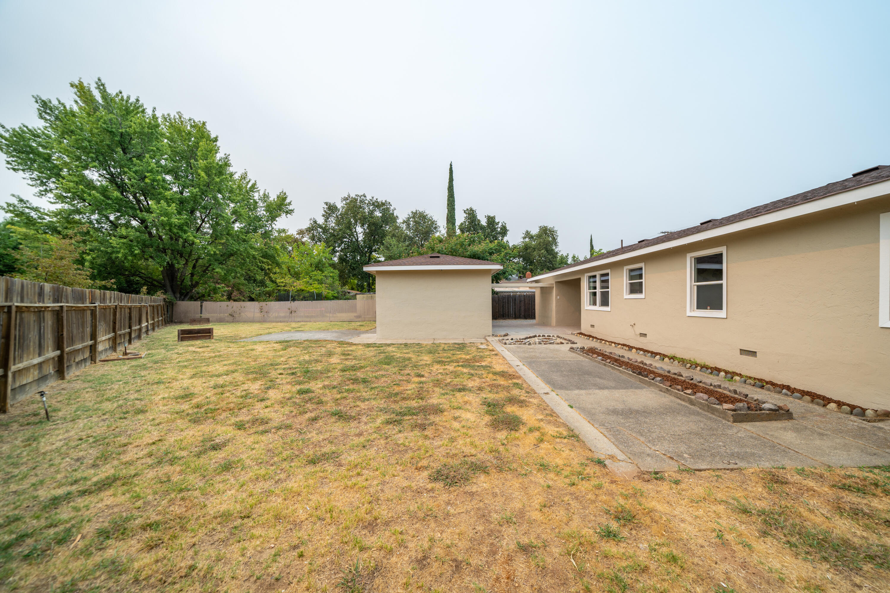 5286 East Bonnyview Road Redding, CA 96001 - Photo 41 of 65 5286 East Bonnyview Rd-41