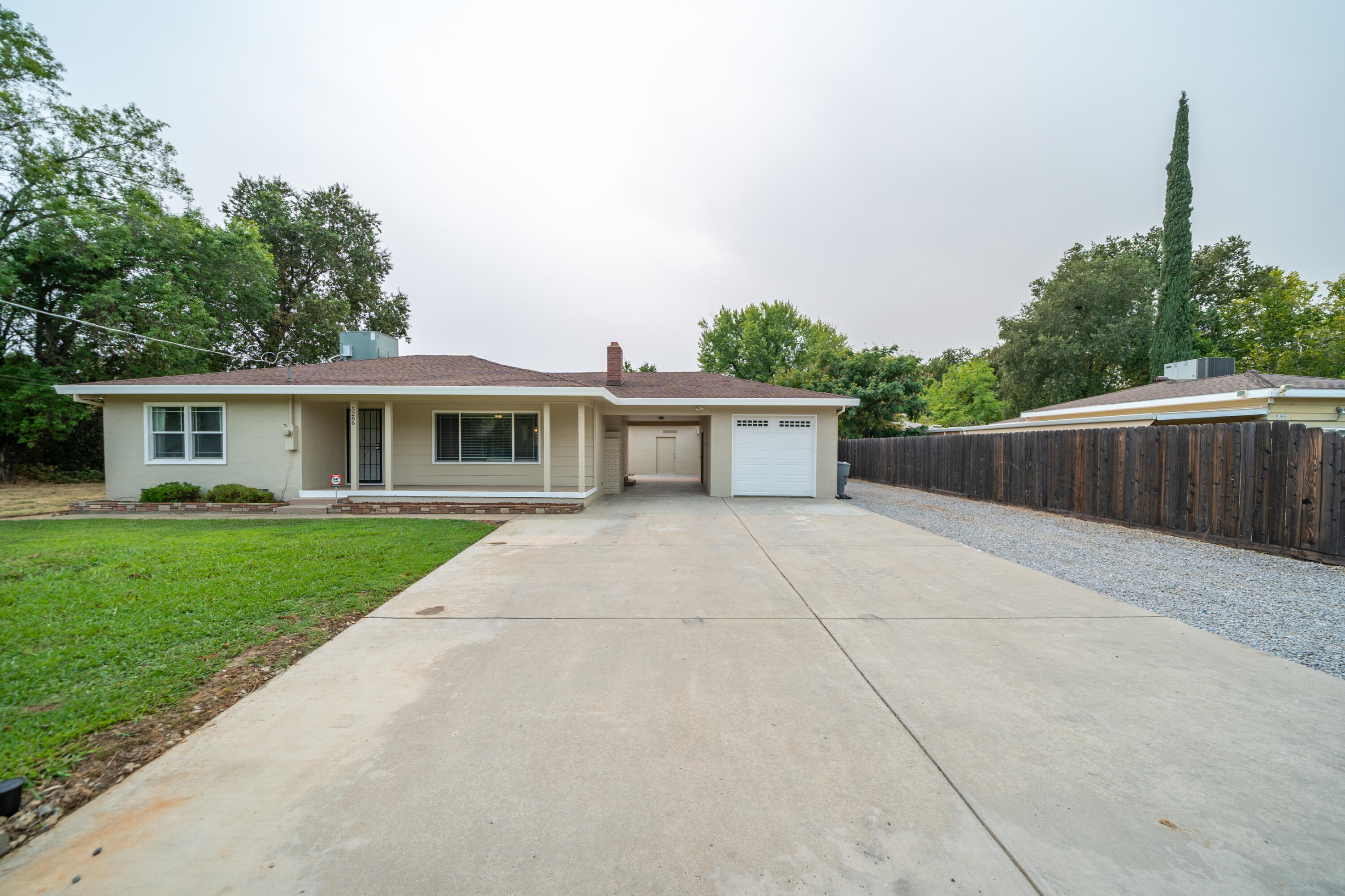 5286 East Bonnyview Road Redding, CA 96001 - Photo 5 of 65 5286 East Bonnyview Rd-4