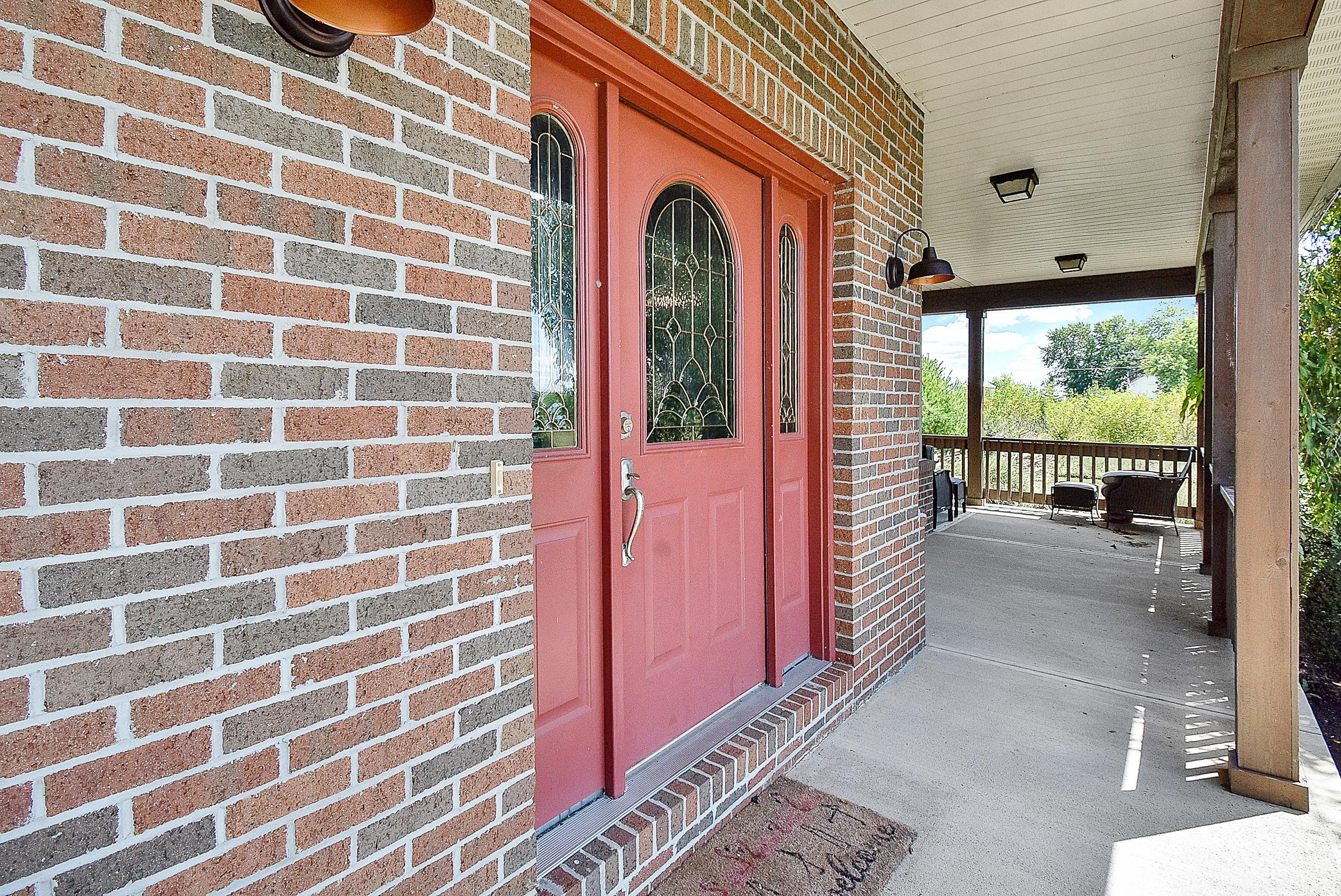 18782 Commercial Point Road Circleville, OH 43113 - Photo 4 of 52 Gallery Image 4