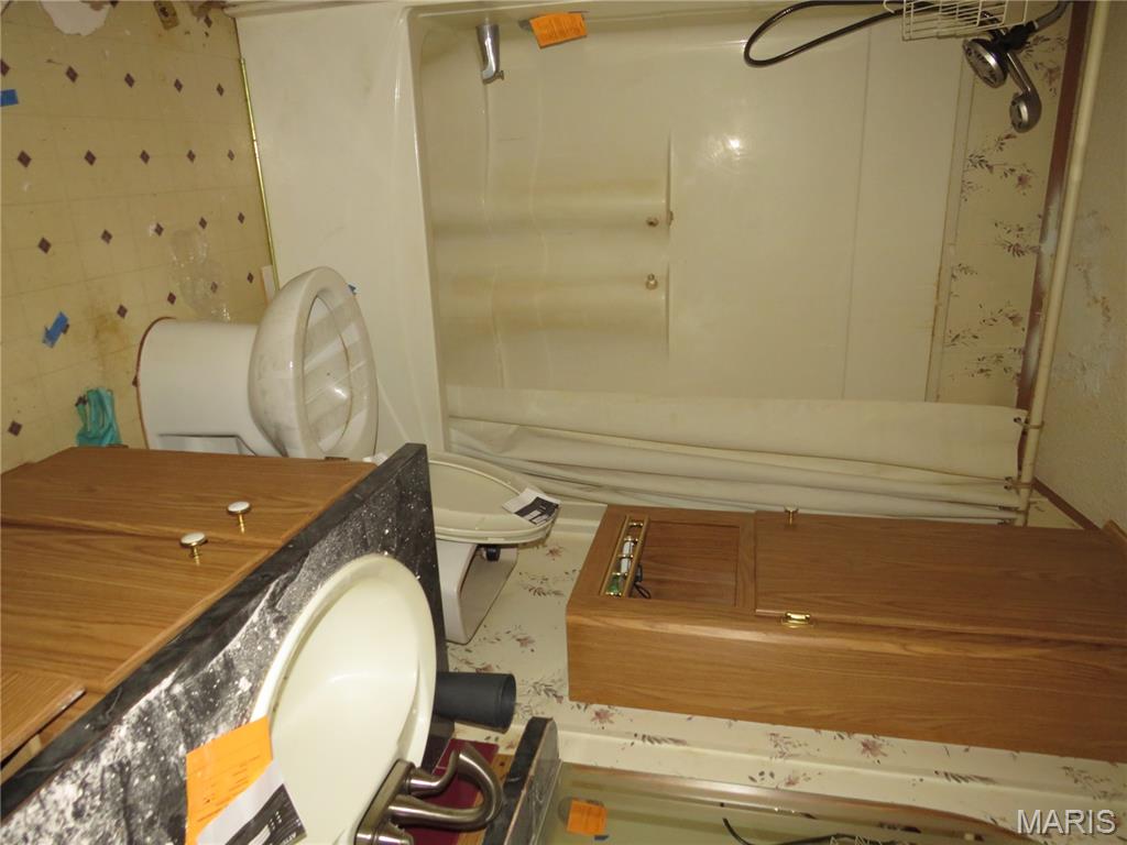 5975 Jakes Prairie Road Cuba, MO 65453 - Photo 19 of 21