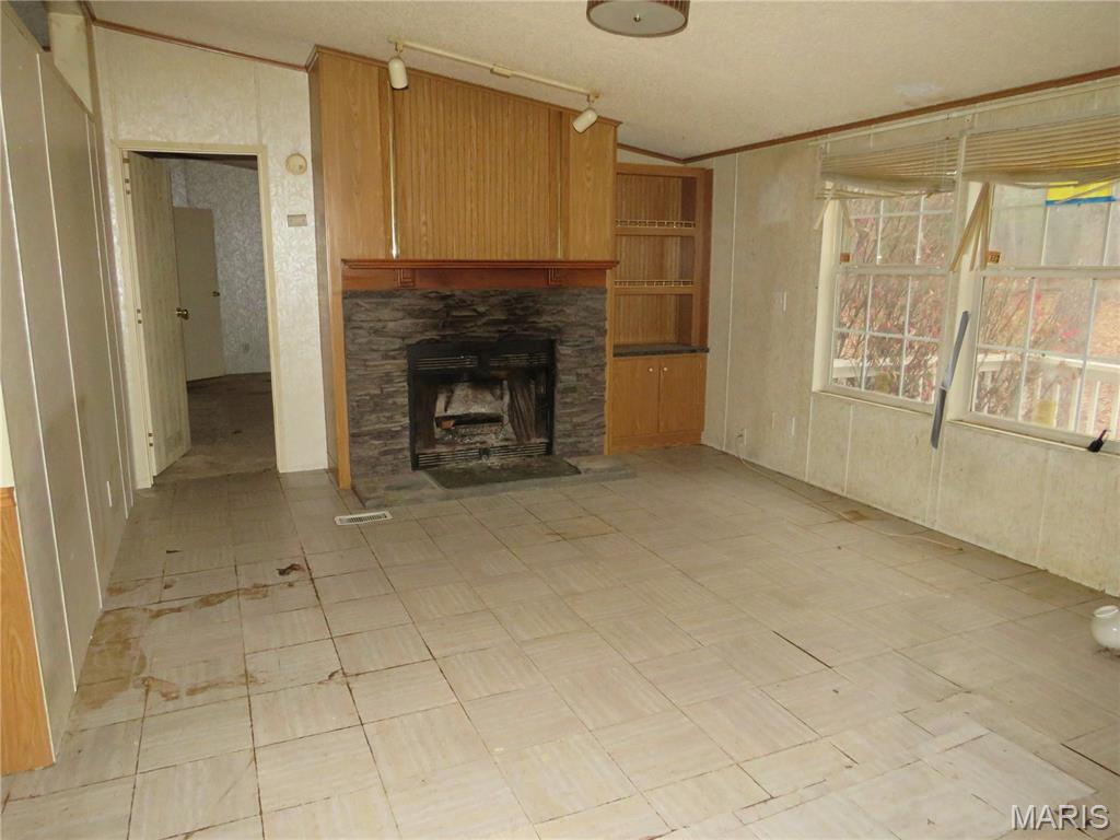 5975 Jakes Prairie Road Cuba, MO 65453 - Photo 10 of 21