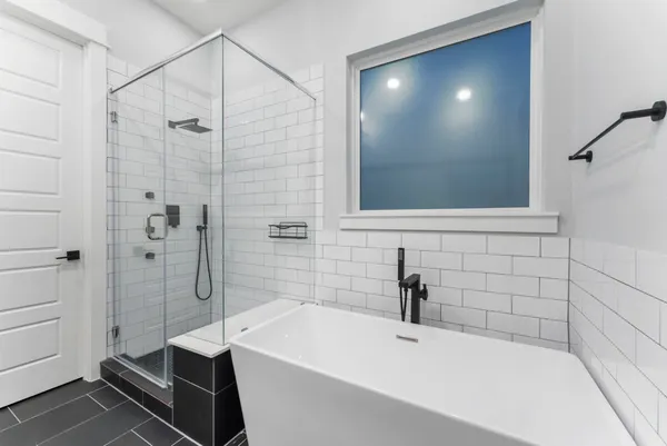 $2,500 | 113 Coronado Street, Houston, TX 77009