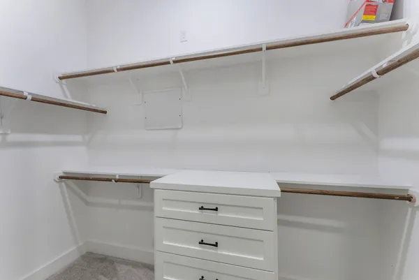 $2,500 | 113 Coronado Street, Houston, TX 77009