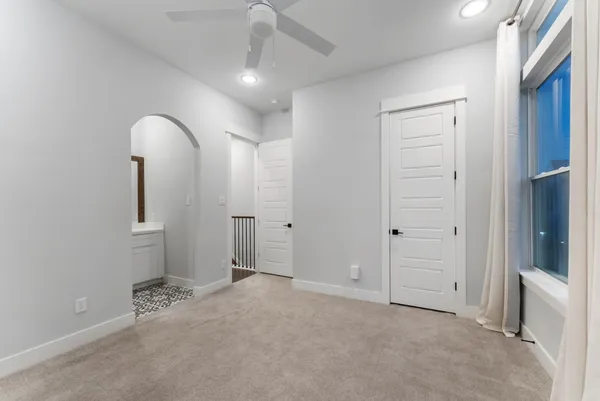 $2,500 | 113 Coronado Street, Houston, TX 77009