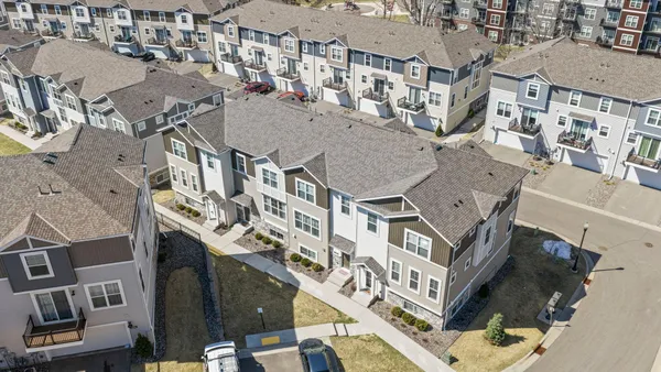 $354,500 | 2230 Gateway Curve, North St. Paul, MN 55109