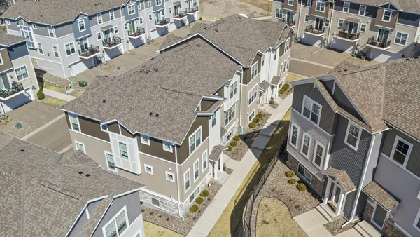 $354,500 | 2230 Gateway Curve, North St. Paul, MN 55109