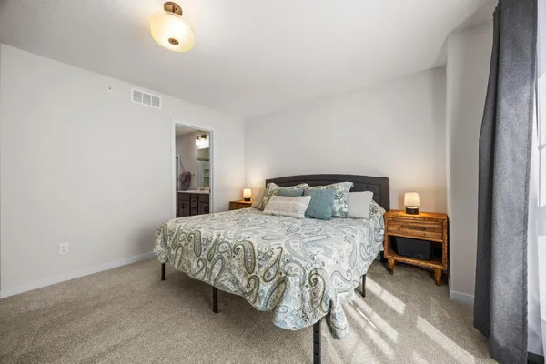 $354,500 | 2230 Gateway Curve, North St. Paul, MN 55109