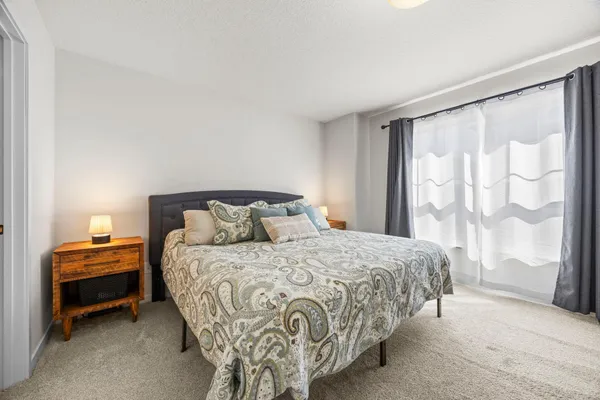 $354,500 | 2230 Gateway Curve, North St. Paul, MN 55109