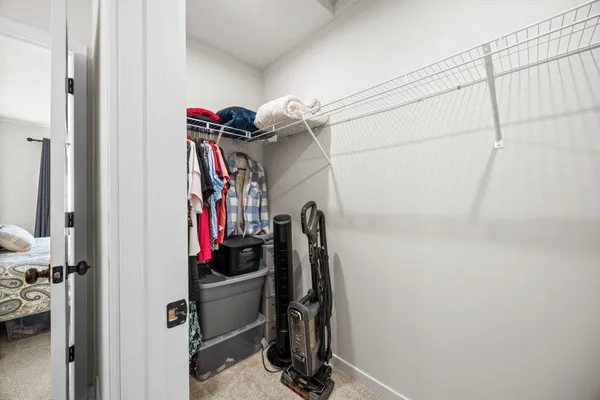 $354,500 | 2230 Gateway Curve, North St. Paul, MN 55109