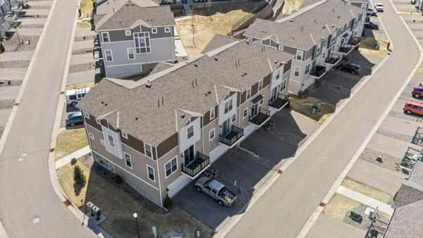 $354,500 | 2230 Gateway Curve, North St. Paul, MN 55109