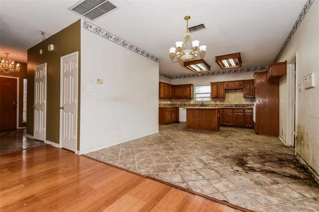 $371,200 | 4005 Cavalier Drive, Rowlett, TX 75088