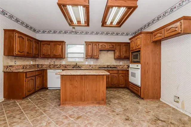 $371,200 | 4005 Cavalier Drive, Rowlett, TX 75088