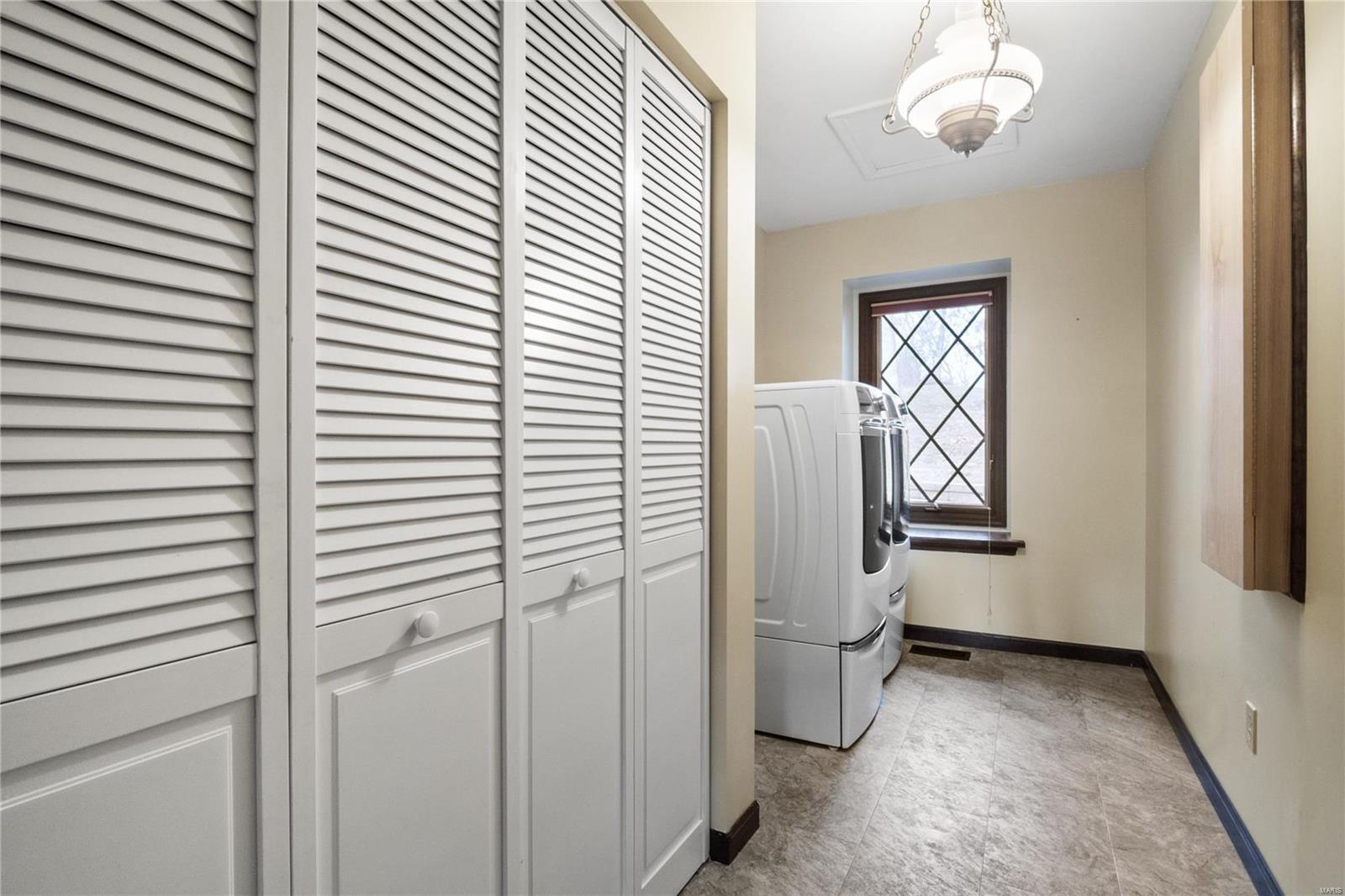 16484 Horseshoe Ridge Road Chesterfield, MO 63005 - Photo 20 of 63 Gallery Image 20