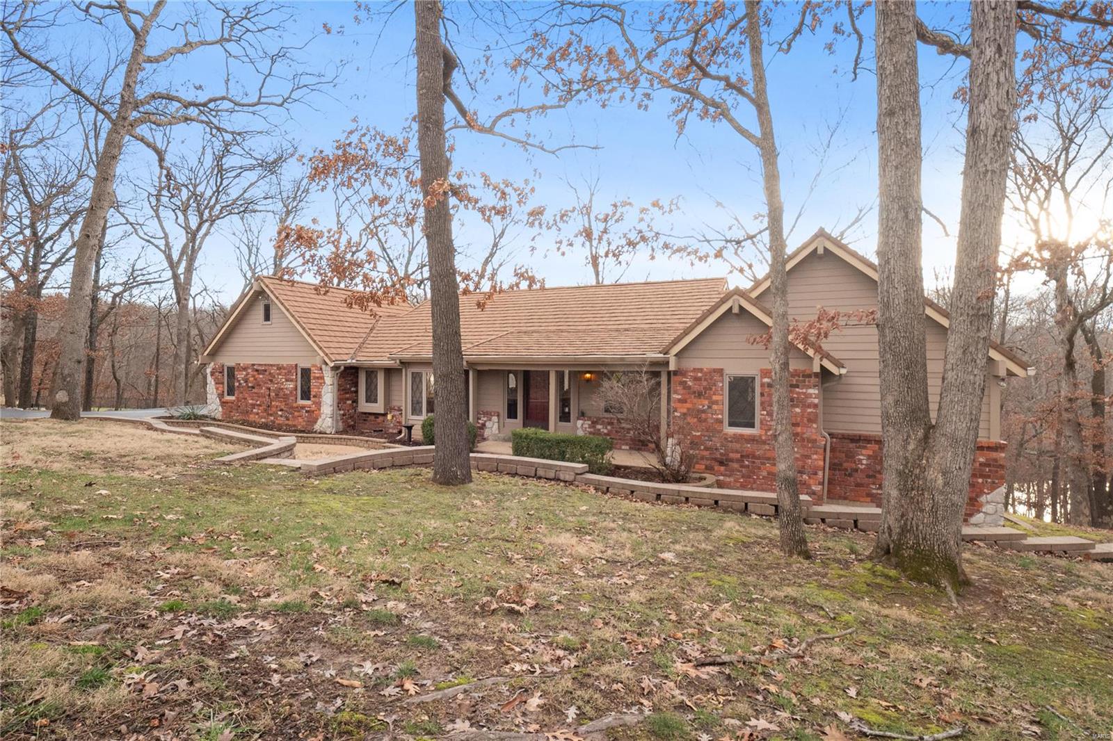 16484 Horseshoe Ridge Road Chesterfield, MO 63005 - Photo 2 of 63 Gallery Image 2